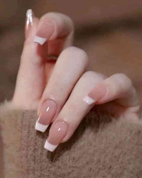 #مقوي_أظافر الاظافر من BBROSE
علاج الاظافر متكامل الاداء ومكثف 

عرض خااص توصيل مجانا داخل خانقين 🚕🚗🚕🚗🚕🚗🚕🚗🚕🚗🚕🚗

ب١٠ ايام من بدء العلاج ستختفي كل مشاكل الاظافر وتصبح صحيه 
مقوي اضافر بيبي روز بالكالسيوم والكرياتين والكولاجين وزيت الارغان بالاضافة لفيتامين E
مقوي جدا راقي 
اصلي 100‎%‎ 
 يقوي الاظفر ويمنع تكسره بسهوله  
غني بالفيتامينات والكالسيوم 

يستعمل لتقويةالاضافر بالليل ويغسل بالصباح 
راح تلاحظي فرق بالاستعمال من اول اسبوعمعالج اظافر بيبي روز الطبي الاصلي 

مقوى الأظافر مقوي الأظافر مخصص للعناية بالأظافر لحمايتها ضد التقصف والتشقق، يعمل على ترطيب وتغذية وتقوية الأظافر لمقاومة الانقسام
مقوي ومعالج ومرمم للاظافر ظمان المنتج 😍😍💯💯

كوزمتك ليمونه 1 
عنواننا التميز وكل ما يخص العنايه_بالبشره والميكاب 👑

للطلب والاستفسار يرجى مراسله الصفحه او واتساب 
***********

متوفر خدمه توصيل الى جميع المحافظات 🚕🚗🚕🚗🚕🚗🚕🚗🚕🚗
