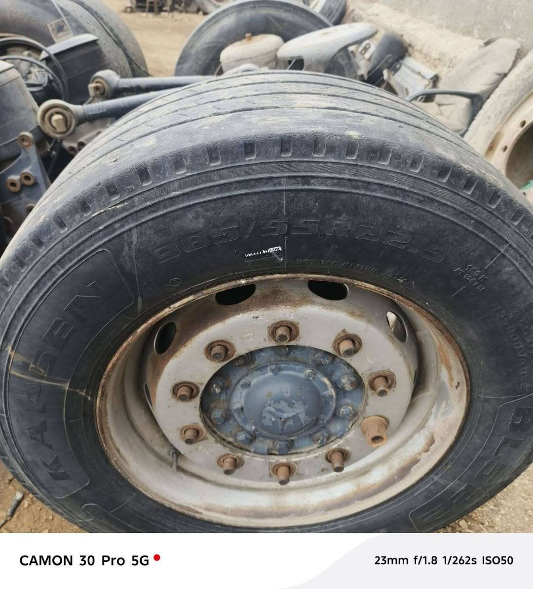 سلام عليكم زوج تايرات حرفش للبيع مع ويالة/ ***********
