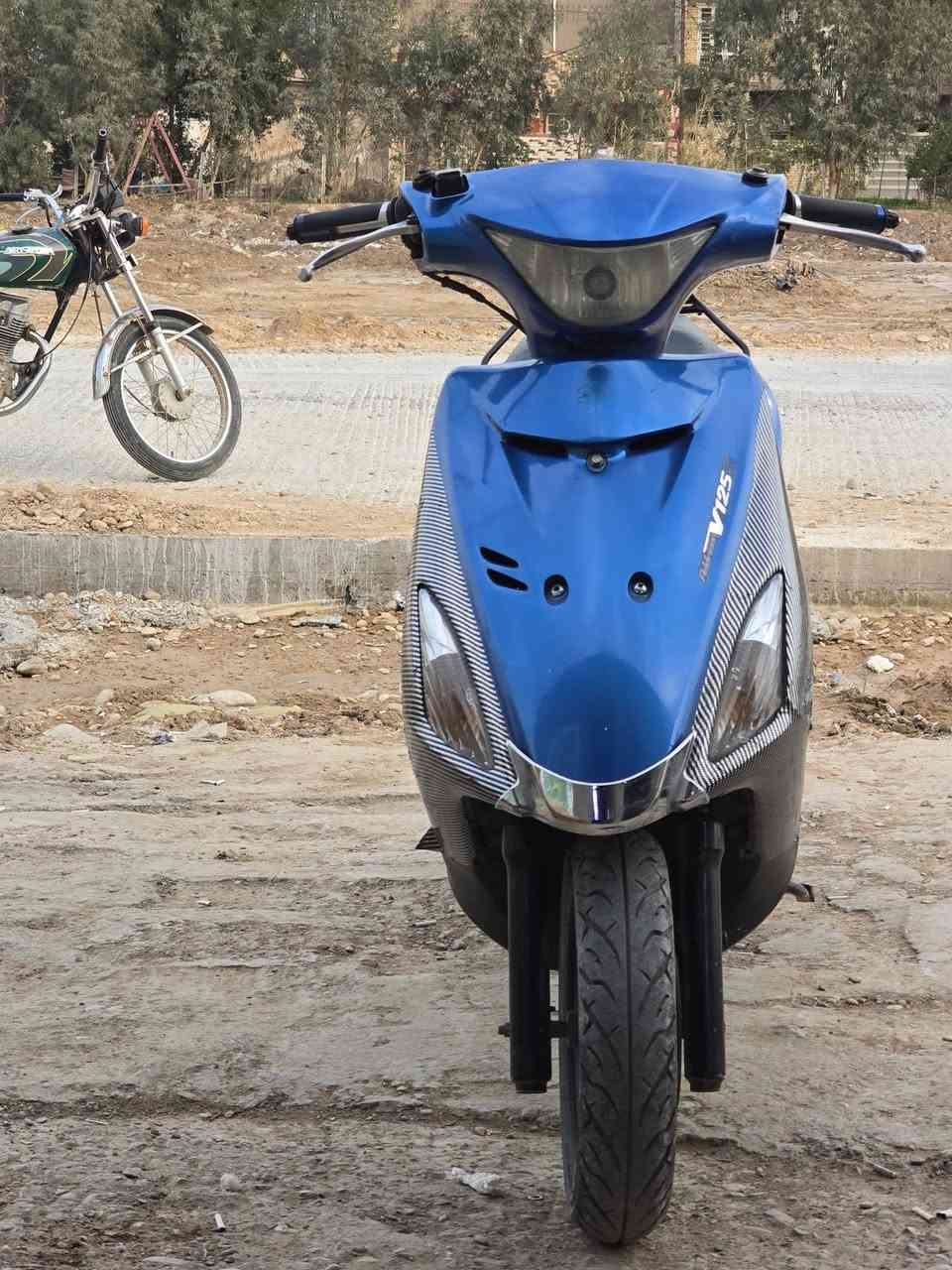 السلام عليكم ادرس حديث مفتوحة رايمر  دراجة كلها شغالة تخم تاير جديد دراجة ناعمة شلعة ومعدل برغي ما بيها نقص *********** مكان كوت خاجية خاص كفرات بلادي
ملاحضه عداد طافي
