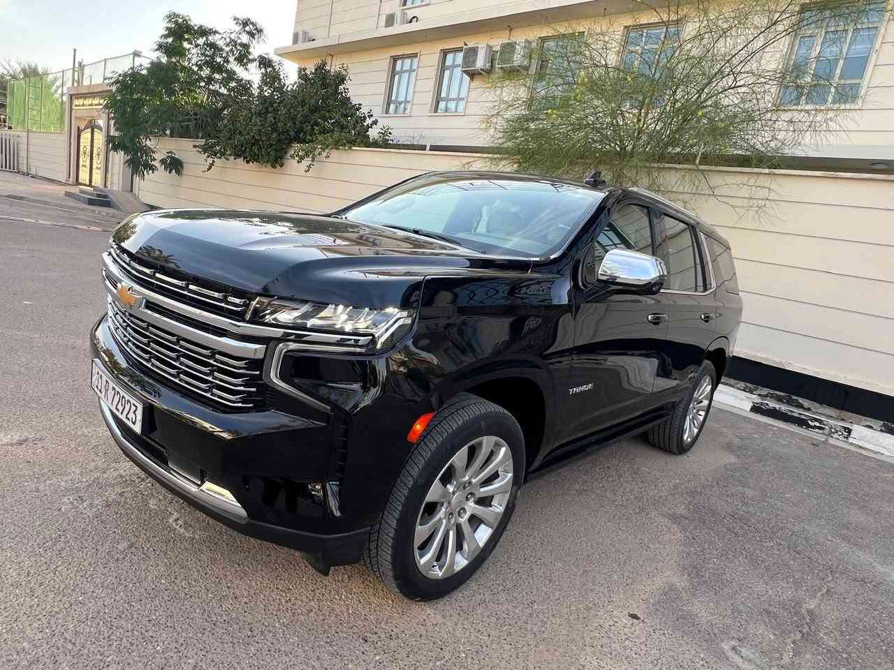 تاهو 2023 بريمر خليجي
وكالة المنصوري ام الضمان كفاله عامة 
من كلشي سياره جديده ماشيه 33  الف km فول مواصفات/
 جكات دواسات كهرباء خمس كامرات اعلى فئة. 
محرك كير واير بشرط مامفتوح 
سيارة حيل نظيفة كلشي عل بلاد جديد 
سنوية هزة كلشي جديد 
باسمي السنوية بشرط تحويل وغرامـة
سيارة مابيـها دينار مصرف كامل من كل نواحي
للاستفسار
  📞. ***********
        بغداد زيونة.
