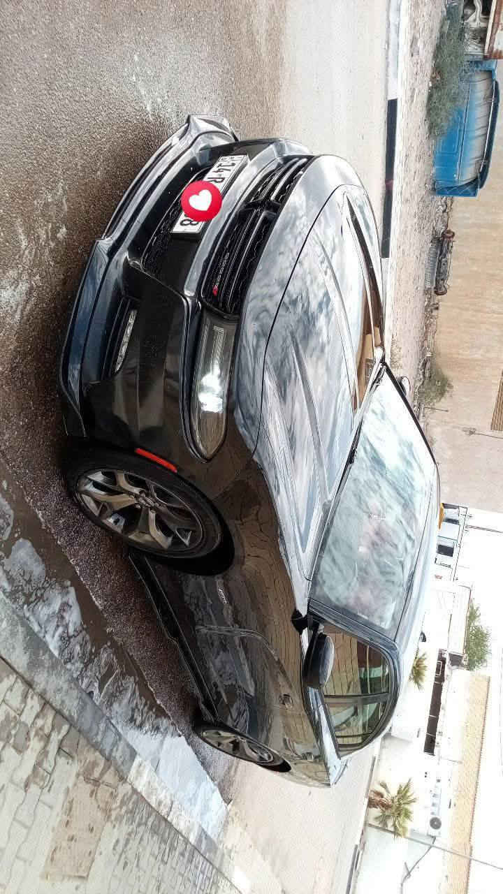 سلام عليكم
چارجر موديل 2016 اصل، وارد أمريكي
رقم بصره السياره كلين تايتل 
كفاله من الصبغ والضربه، 
بيها باردين خفاف فقط السياره جايه كودين  الجاملق الخلفي صفحة اليمنه فقط جاهزه من كلشي حداديه مكينه وكير كله جاهزه للاخير 
موصفات: 
مكينه هيمي RT 5.7
شفتات ستيرن
كير ٨ نمر
شاشة كبيره 
كشنات حضن تدفه 
ويل 20 
كامره 
السيارة موجودة بالبصرة
 للستفسار ***********
***********
