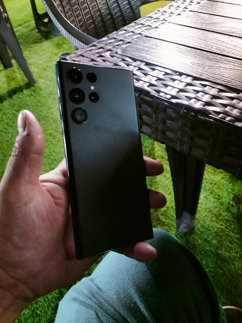 السلام عليكم
اخوان جهاز.    S22
شرق اوسط دبل سيم كارت
نظيف مال بيت 
كولشي ما بي 
تجي البيت تفحص و اقتنع ياله تاخذه 
سعر. 550
*********** أبو ايات
