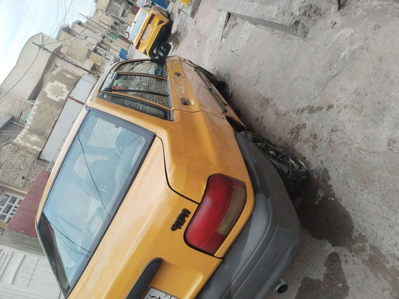 السلام عليكم سايبه ٢٠١١ للبيع السعر ٢٢ ورقه وبيه مجال مكاني الشعله الاتصال على الرقم ***********
