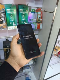 A02s الجهاز شغال يحتاج دكمه وفقط السعر ٤٠ مع التوصيل 07719319554