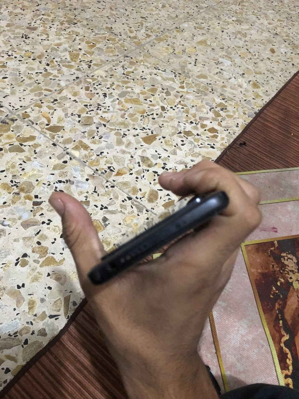 السلام عليكم اخوان جهازPOCO M4 Pro جهاز بلادي ما مفتوح بيه بس هاي الضربه فقط للبيع السعر 110 بمجال شيء قليل مكان بغداد مشتل هذا رقمي***********
