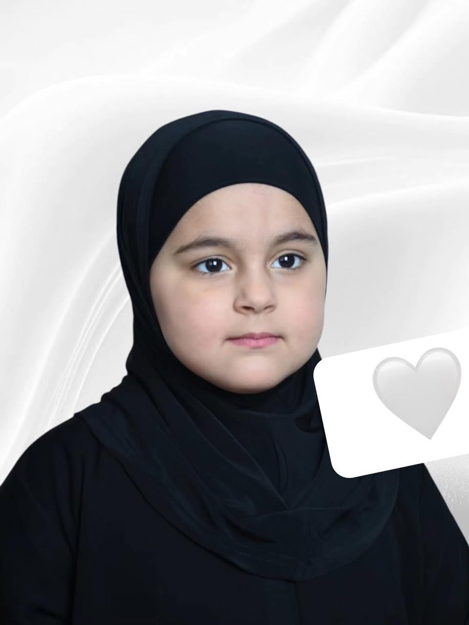 أجمل وأفخم موديلات حجاب الأميرة السادة للأطفال ...
أناقة صغيرة بتصميم كبير ...
الخامة : فيزون | سعر القطعة 6 الاف ♥️ 
يتكون من قطعتين قطن مصري


**إذا كنت صاحب هذا الإعلان وتريد حذفه لأي سبب، رجاءا أرسل رسالة إلى الدعم الفني**