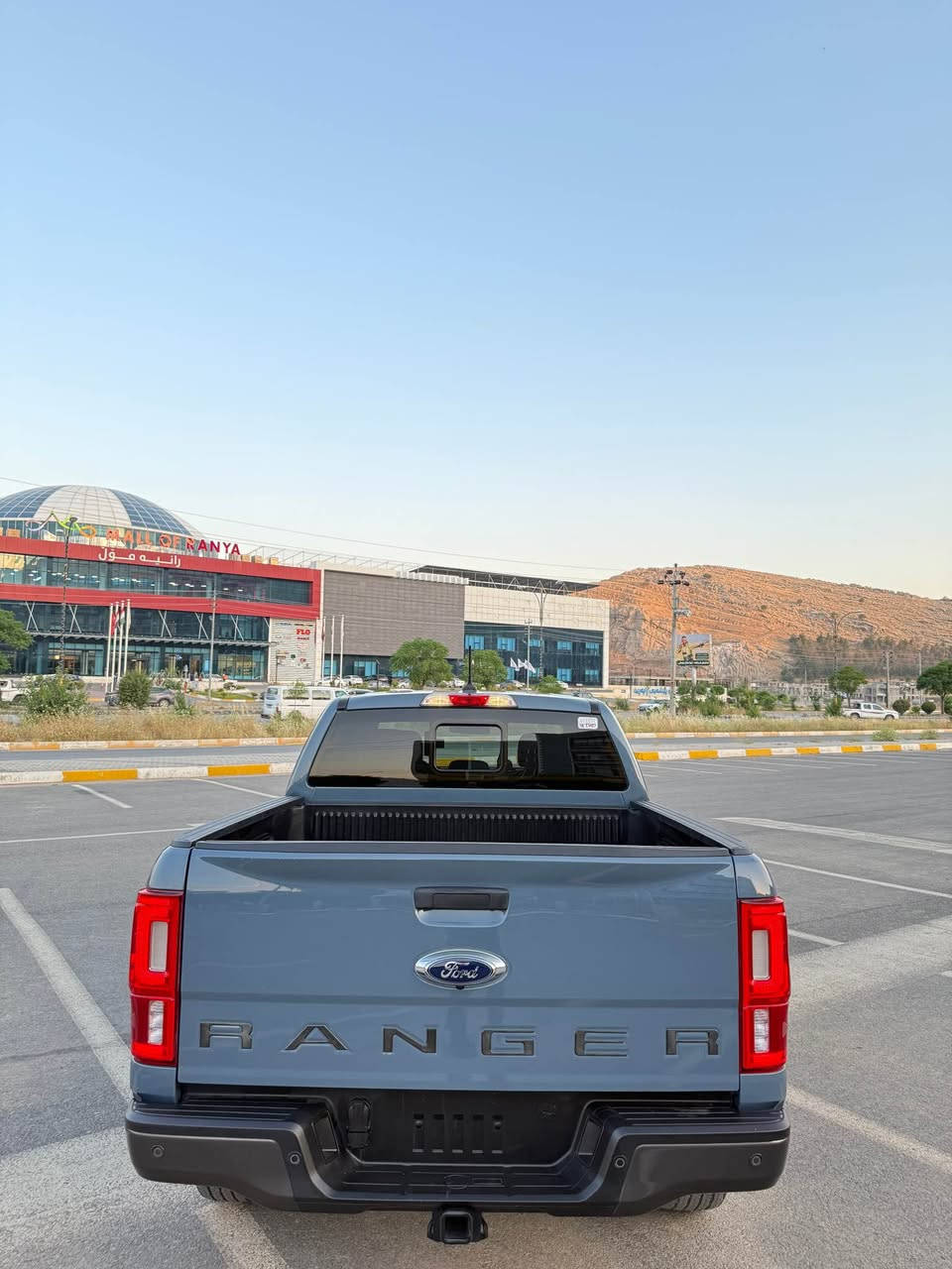 بسم اللّٰه الرحمن الرحيم
بەناوی خودای گەورە 
Ford Ranger 2023 4*4 XLT
فۆرد ڕەنجە تاک ئەکسل نمونە مواسەفاتی XLT  شەخال 
 تۆماتیک
گێڕو مەکینە بە شەرت 4 پستۆن تۆربۆ 
کامێراو  شاشە  گەورە  و ڕادار پشتو پیش  ئەوتۆ ستۆپ بەگ  لایت لید کامیرا  حاسە  
ڕاداری خەتی جادە کوشن کارەبایبی  سەیارەکە فول مواسەفاتە سەیارکە ٢ پارجەی بۆیاخەبۆنیتە جەمەلاخ بۆیاخە 
 رۆیشتنی سەیارکە ٢١ مایل بەبی ناو گرتن سەیارەکە زۆر جوان و پاکە  
یەعنی پشت و پێش کەپس ✅ 
ناونیشان ڕانیە  سەیارەکە کاتیە 3 مانگی لەگەلە  کاتی نەشکاوە
***********
*********** رانية, السليمانية
