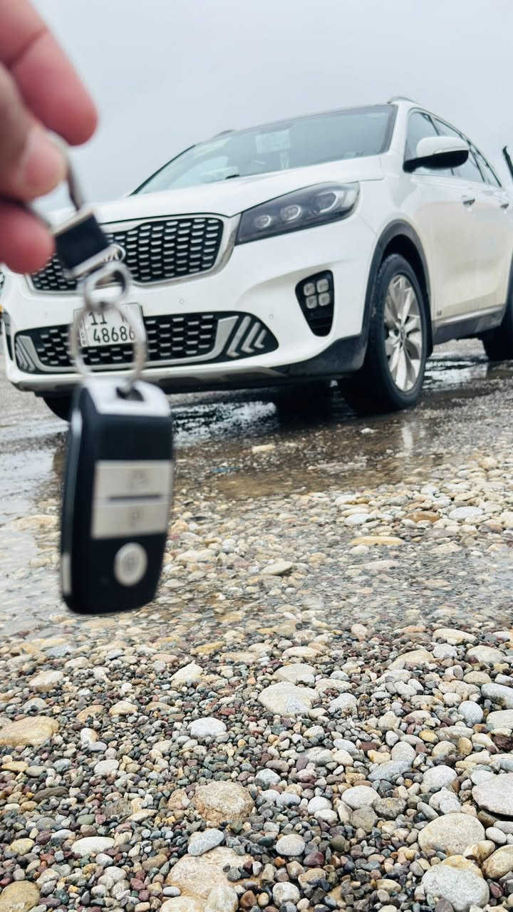 للبيع كيا سورنتو موديل2018 السعر225$
لسونار بل منشور
رقم  جديد بغداد
تحويل مباشر 
مواصفات فول الخير بنورامه 
1_حجم محرك 6سلندر 7 راكب
2_تحكم ستيرن 
3_كروز سرعه (تحكم سرعه بالستيرن
4_يدات نيكل بلادي 
5_علامه سورنتو بالدوسه 
6_مري جانبيه شفط كهربائي 
7_كشنات جلد بلادي تدفه+ تبريد
8_بصمه تشغيل +بصمه ابواب 
9_ أشاره ترحيب باليدات عند الاقتراب 
10_كشنات كهرباء عدد 2 
11_حساسات امامي وخلفي 
12_انظمه قيادة عدد 4
13_ 3قطع تبريد و تدفئه 
14 _سبعه راكب (((((دبل شباك)))))
15_صندوق كهربائي 
16_بردات خلفيه بلادي 
  17_مكان بابل جبله  
18_ سياره ماشيه 71 حقيقي شرط الفحص 
التواصل واتساب ***********)(*********** ￼
السونار بل منشور
