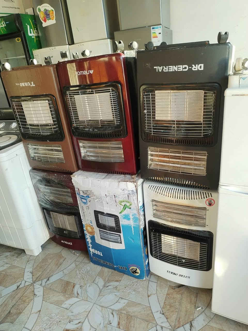 السلام عليكم  بضاعة جديده من الاثاث المستخدم وجديد 
العنوان الشرقاط الخضرانية الشارع العام محلات

 مروان  ألسيد   ***********.  بي واتساب
