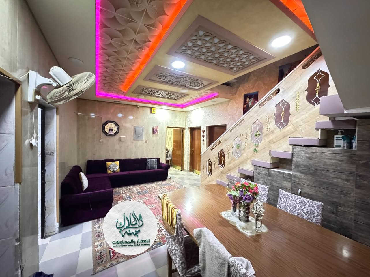 دار للبيع من طابقين بناء نظيف جدا الموقع حي الضباط عدن 
المساحة 280متر واجهة 14 
للمزيد من المعلومات التواصل معنا على الأرقام 

***********
***********
او زيارة مكتبنا الكائن في كركوك
الفرع الاول طريق بغداد قرب اسواق غندوره

الفرع الثاني حي عدن مجاور جامع تحسين صوراني
