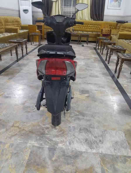 السلام عليكم دراجه لبيع السعر 450  السرعه  59 تمشيك 60 كيلو متر للاستفسار  الرقم ***********
