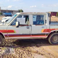 للبيع بيكم  موديل 1988 رقم واسط  تحويل مباشر السياره علا البلاد كفاله ...