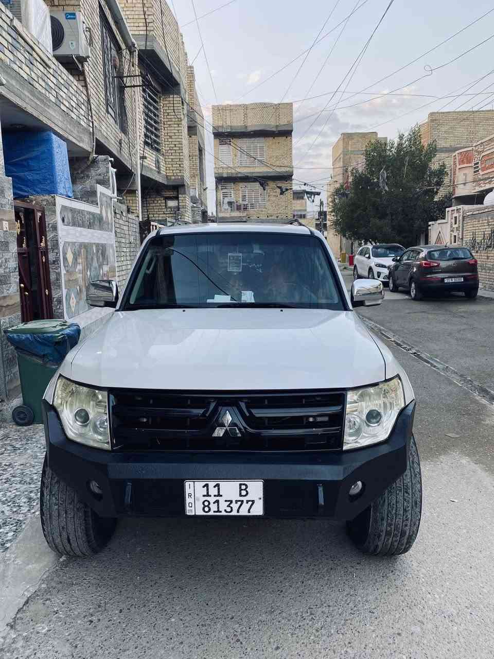 متسيبوشي باجيرو2008
سونر موجود بصور 
رقم بغداد الجديد و هزه جديده 
فول مواصفات
محرك v6.3500. المرغوب 
سبعه راكب 
حساسات خلفيه 
شاشه دفيدي مع كامره 
المري شفط ترحيبيه 
ليد نهاري 
لايت عالي و ناصي زينون 
محرك كير تبريد حداديه كلها كفاله 
دواخل صاج ملكي 
 السعر ١٠٥وبيهه مجال 
و الاتصال 
*********** مكان بغداد
