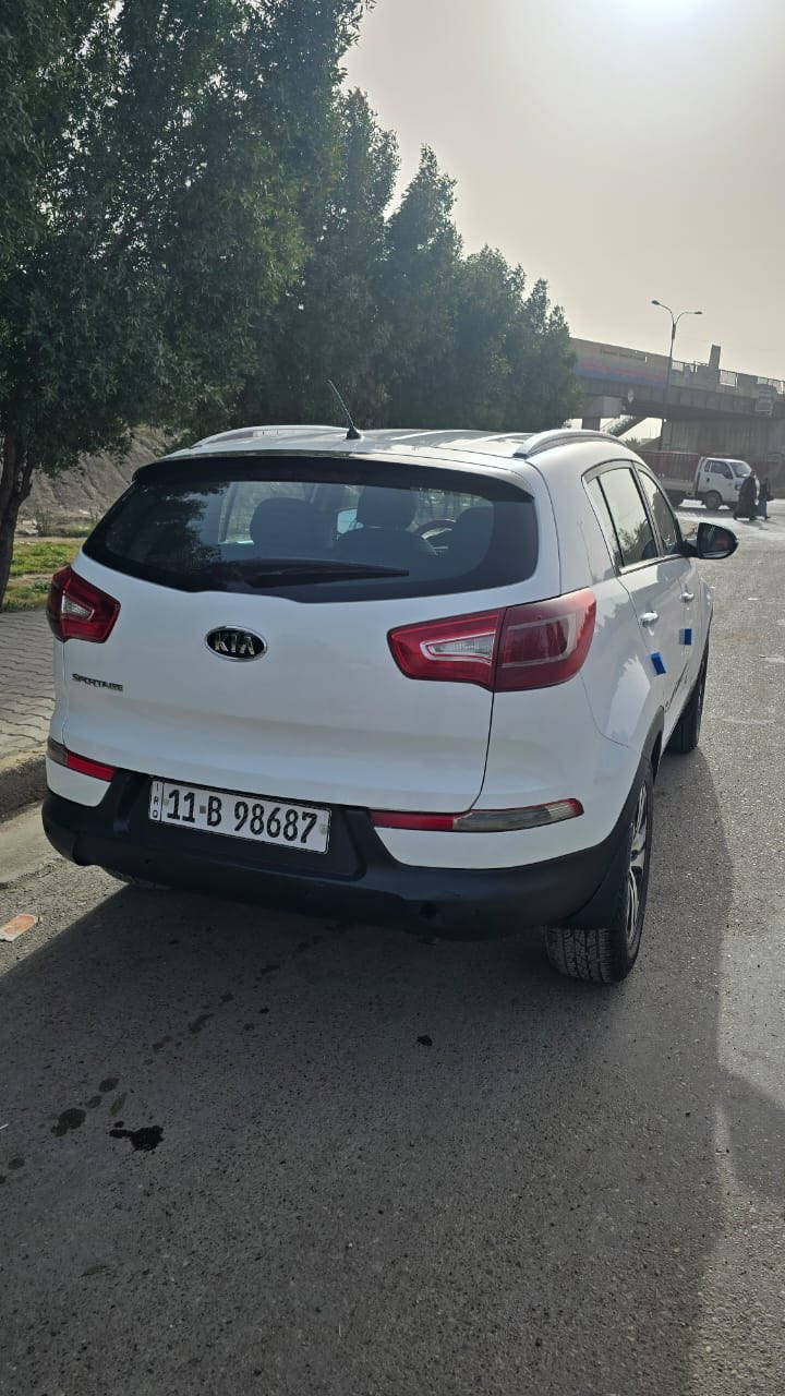 سلام عليكم 
للبيع ولمراوس حسب القناعة 
 سبورتج موديل 13 خليجي
كير و محرك بلادي ع شركة  ماشية 140
سعر 140  وبيهة مجال  
 مكاني بغداد    
للتصال /  ‭ ‭ ‭٠٧٨٧ ٤٩١ ٤٧٣١‬
