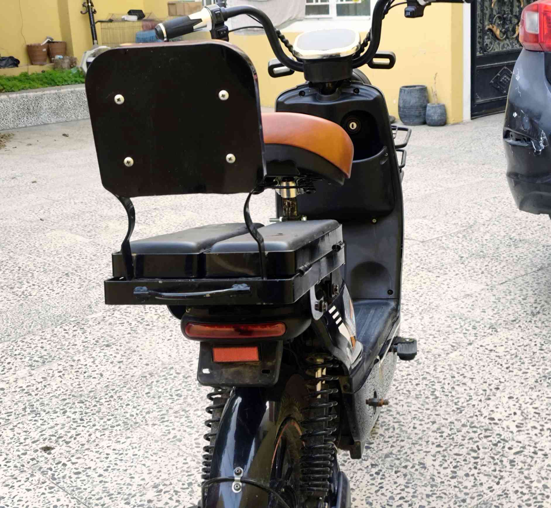 للبيع ماطور شحن حجم20 مابيه شي شغال ونظيف وبطارياته تدوم سعر200 وبيه مجال للشراي


**إذا كنت صاحب هذا الإعلان وتريد حذفه لأي سبب، رجاءا أرسل رسالة إلى الدعم الفني**