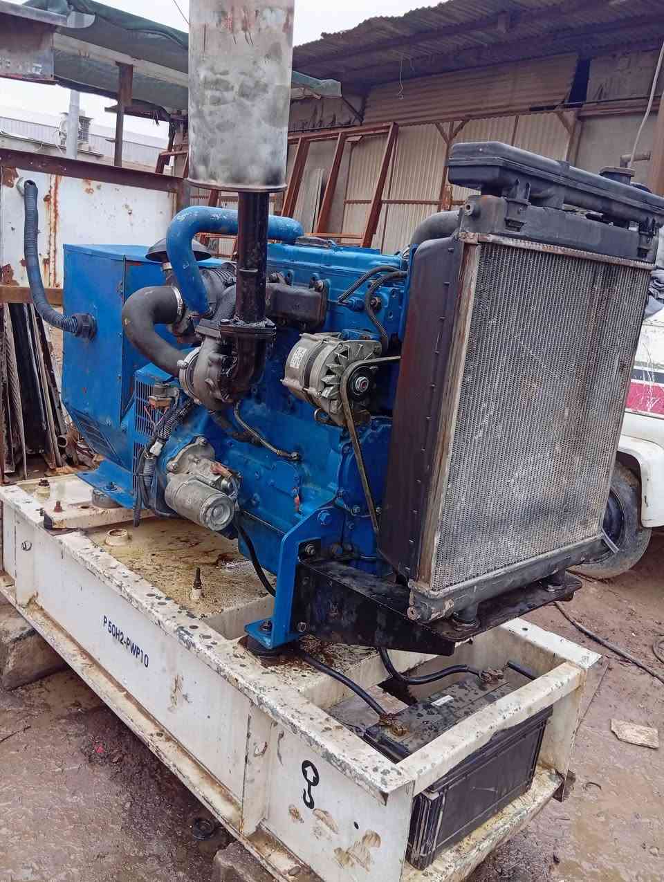 بيركنز انكليزي 50 كيفي توليد ستان فورد مضلع شاصي عالي قول اوتو برودكشن إطفاء وتشغيل  كفالة عامه لاصرف ولا بخار وأرد اماراتي بسعر 29 ورقة المكان واسط صويره معمل سيف البيضاني للمولدات الحى الصناعي شارع المطحنه ***********
