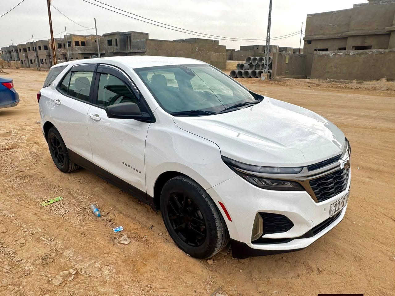 شوفرليت اكوينكس  2022
رقم بغداد  الدولي تحويل مباشر 
حجم المحرك : 4 سلندر 1500 تيربو 
عداد المسافه : 93  الف km 
بدون دواخل بدون ايرباك شرط 
المواصفات .. 
بصمة تشغيل وابواب -  
لايت زينون - - ويل كب 
شاشه كار بلي - كامره خلفيه - تحكم ستيرن
تبريد قطعتين - مقاعد مخمل لونين  
حساس خلفي - رادار امامي مانع تصادم ‏‬‏
السياره نضيفه جدا  (( السعر 180 ورقه )) 
  الاتصال‪0780 807 1040
