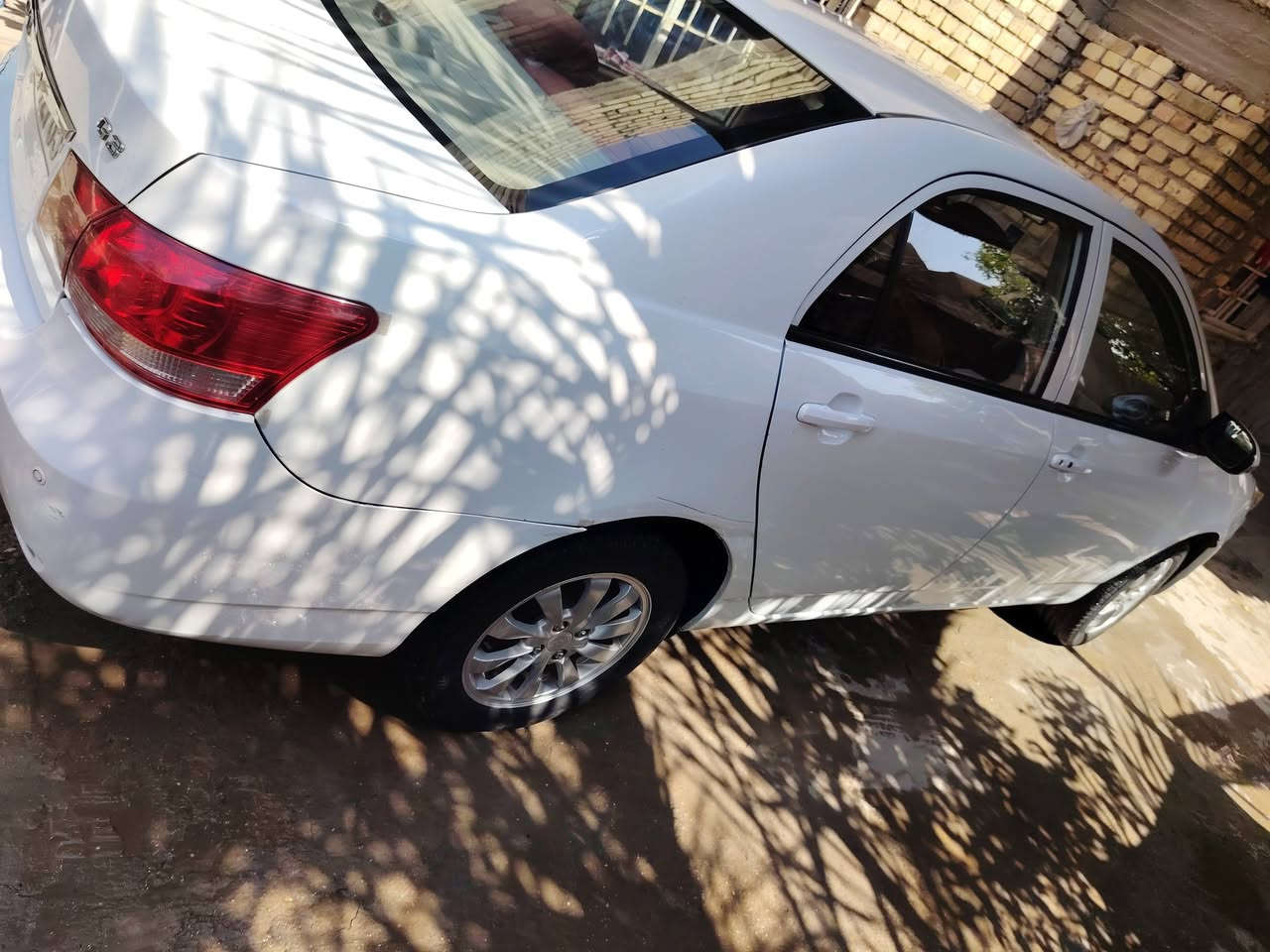 السلام عليكم بي واي دي G3 موديل 13 كير عادي مكفوله بغداد الزعفرانية رقم الهاتف ***********
