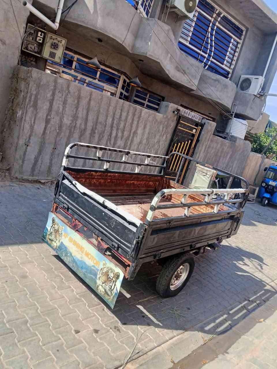 سلام عليكم ستوته دايوان موديل 2019 محرك جمره الصلي موديل 2019 شاصي مكفول كهربأيات كلهة كامله بس بيهة قطع محرك مكفول من تنقيص وتبخير اوراق ضايعه اتكفل حلال وحرام العمر كله تجي تاخذهة من باب البيت ستوته خير من الله ما ذب عليهة ربع المكان بغداد الشعله السعر علا التصال *********** ولشراي بي خير ويدلل
