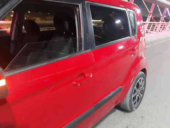 السلام عليكم كيا صول ٢٠١٢ رقم بغداد سنوية تنتهي ٢٠٢٩ مكينة كسر ٢٠٠٠ دوش تبريد ثلج شاشة كامرة اشاير بالمري فول مواصفات تخم تاير حدادة جديدة من طول لطول ويل كب جديد السعر ١٠٨  بي مجال 
***********
