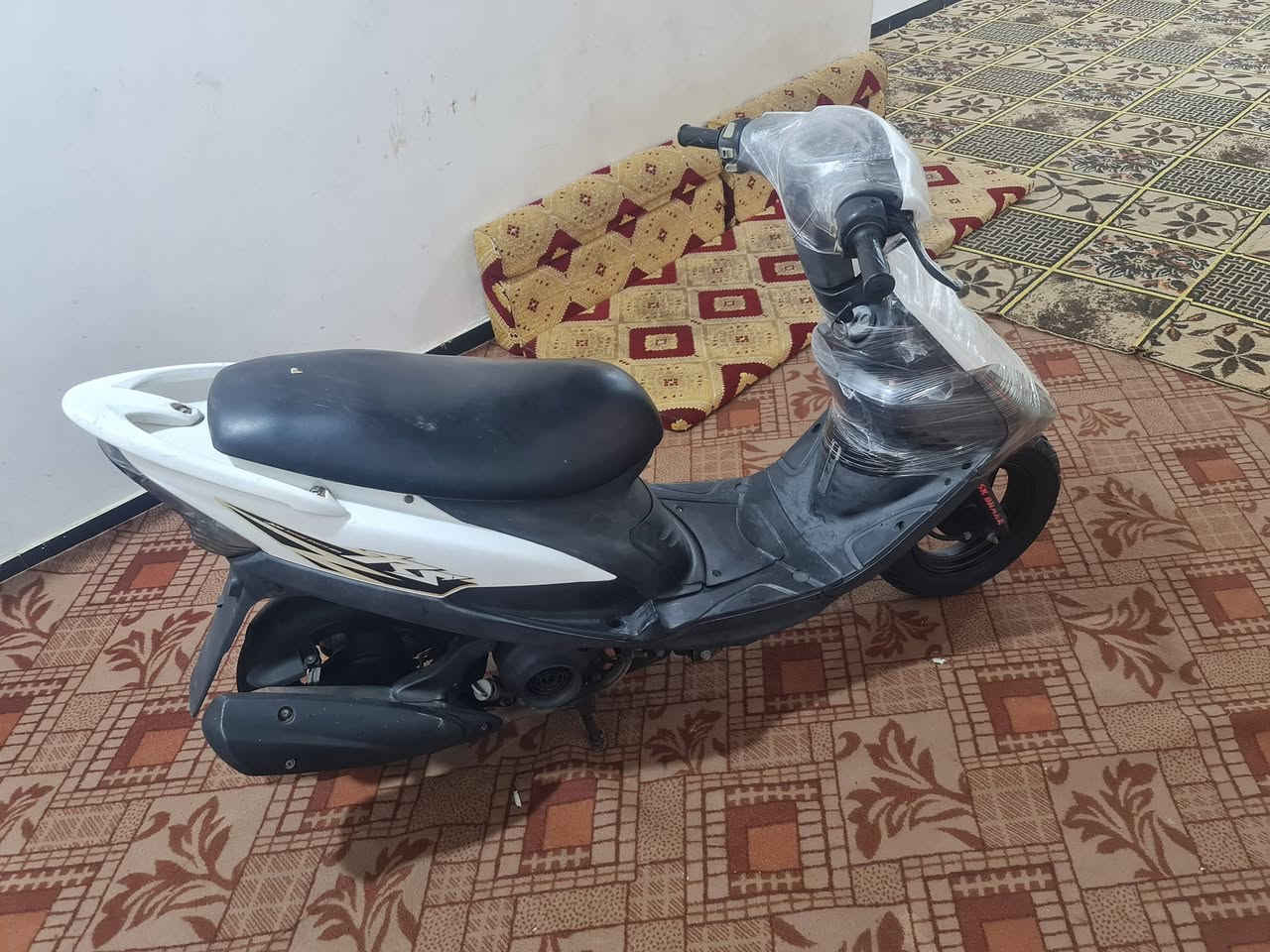 دراجات ماكس كفاله عامه ضمان اوفحص وين ميعجبك تفحص لسعار خاص ماسنجر واتساب موجود عنوان البصره ابو الخصيب شارع الوسطي ***********
ابيع فقط حاضر ماكو اقصاد ماكو امراوس فقط بيع وانه خادم 
بدون تعاليق سلبيه رجائن

