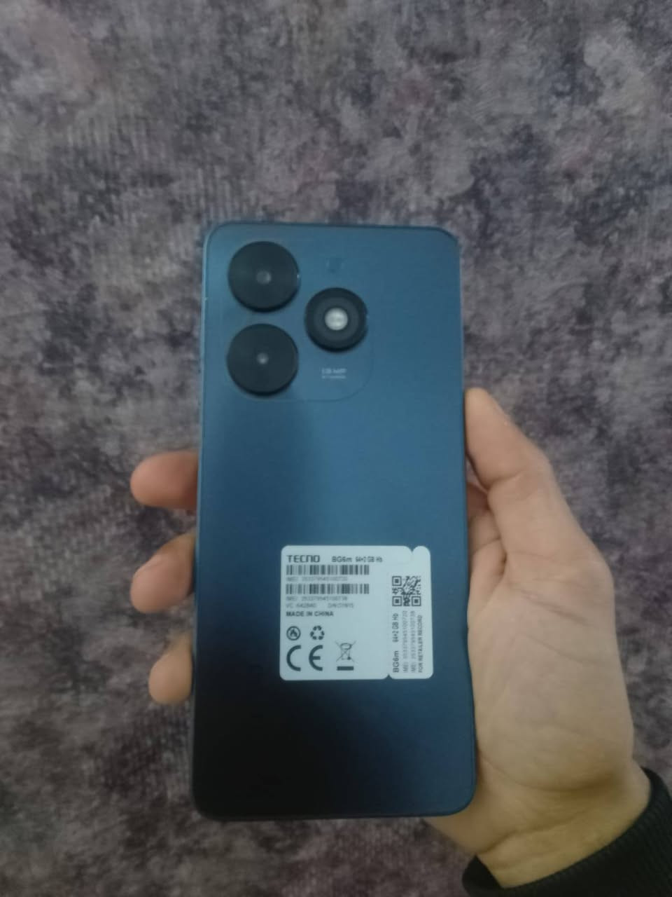 سلام عليكم 
جهاز TECNO SPARK Go 2024
بطاريه 5000 
ذاكره 64
جهاز جديد فقط بس الشاشه مفطره اما الباقي كله شغال اتصال العاب خطين 
لبيع او مراوس 
سعر 125 
رمادي خمسه كيلو 
***********
