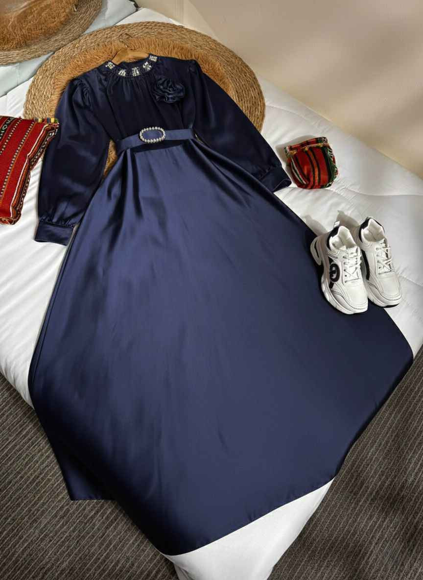 فستان ملكي❤‍🩹
السعر 33 الف فقط
خامة ستن زارا تركي 
38-40-42-44-46 بغداد, العراق


**إذا كنت صاحب هذا الإعلان وتريد حذفه لأي سبب، رجاءا أرسل رسالة إلى الدعم الفني**