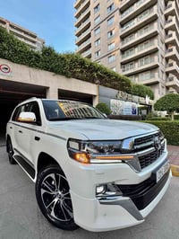 لاندكروزر GXR • ٢٠٢١ • ٤٣ الف