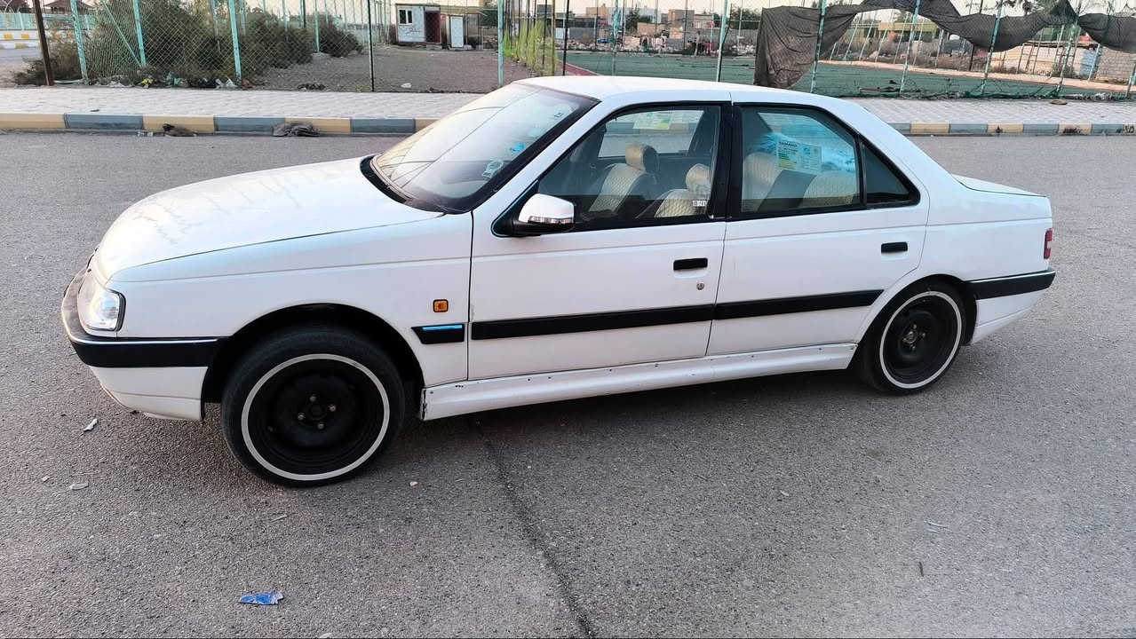 بيجو 405موديل 9سياره حلوه وجاهزه كهربائيات كله شغله مسجل شغال سمعاعات تخم تبريد شغال عوزه بس تنضيم مسار الهوى فقط غرامات مصفره سنيوه ساقطه بل2021 تحويل مباشر  السعر 31 وهاذا رقمي ***********
