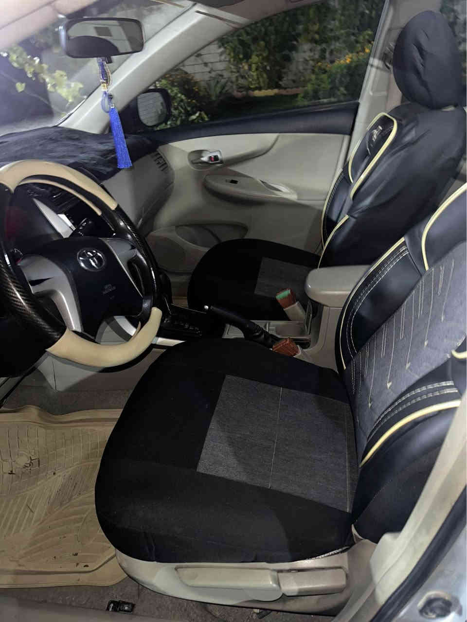 � تويوتا كورولا 2013
🔹 اللون: سلفر
🔹 المحرك: 1600 سي سي (خليجي)
🔹 الملاحظات: أربع قطع صبغ
🔹 السونار: مذكور بالمنشور

💰 السعر: 110 قابل للتفاوض
📞 للاتصال: ***********

إذا تحب أصيغه بلهجة أكثر رسمية أو تسوي Singapore
