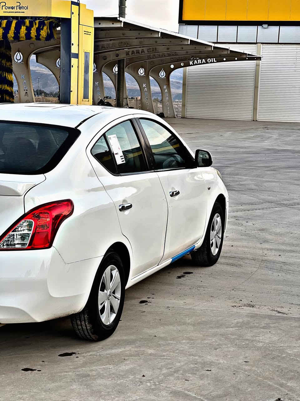 سه نى لاكشمى باى براوه كامل مه سره ف  هه موكيانى به شه رت ده عمو ليدراوى نيه  
توندو تؤل جركه ى تيانيه 
رؤنى كيرو مه كينه كؤراوه 
٤٥ مه جال 
ده ربه نيخان 
***********
***********
