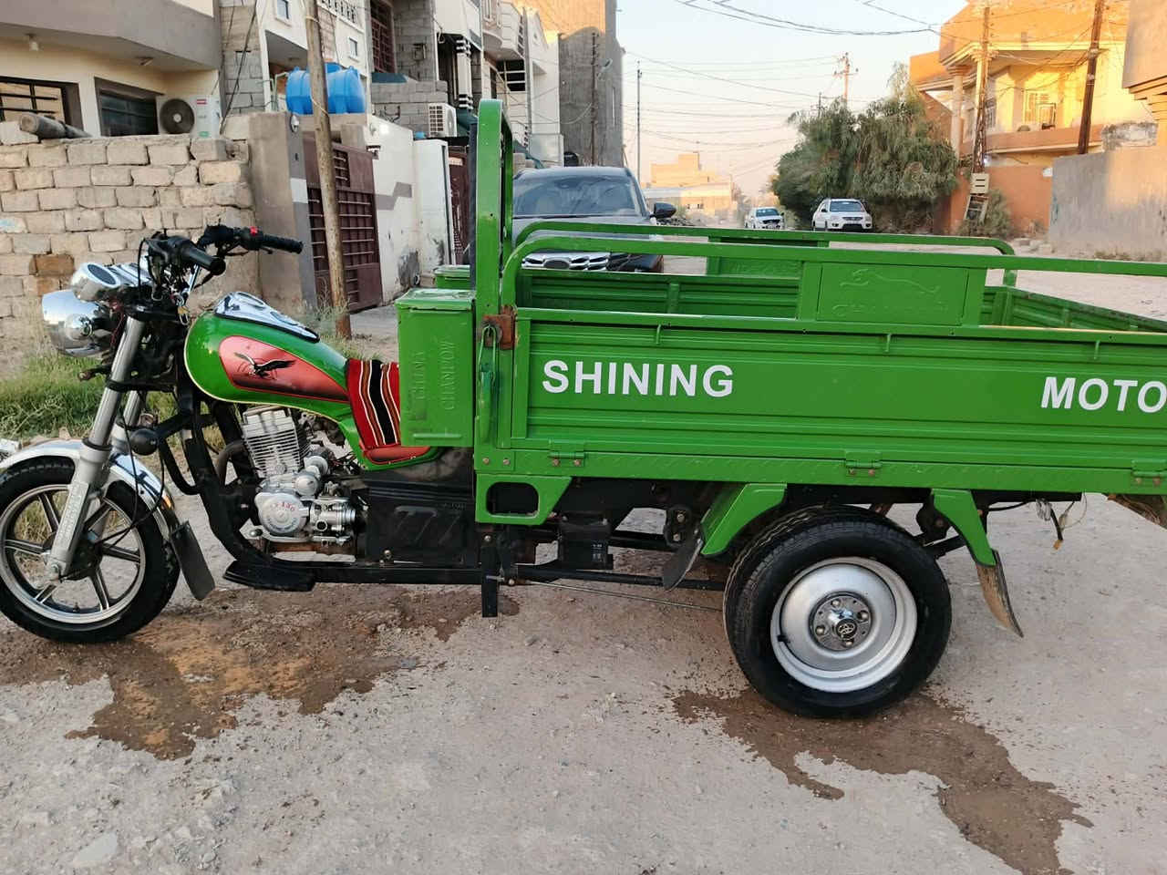 سلام عليكم ستوته للبيع موديل 23ستوته حله من لبصوره سعرهه 2300 وبيهه مجال حك لجيه ولبكان ديالى ***********☺️
