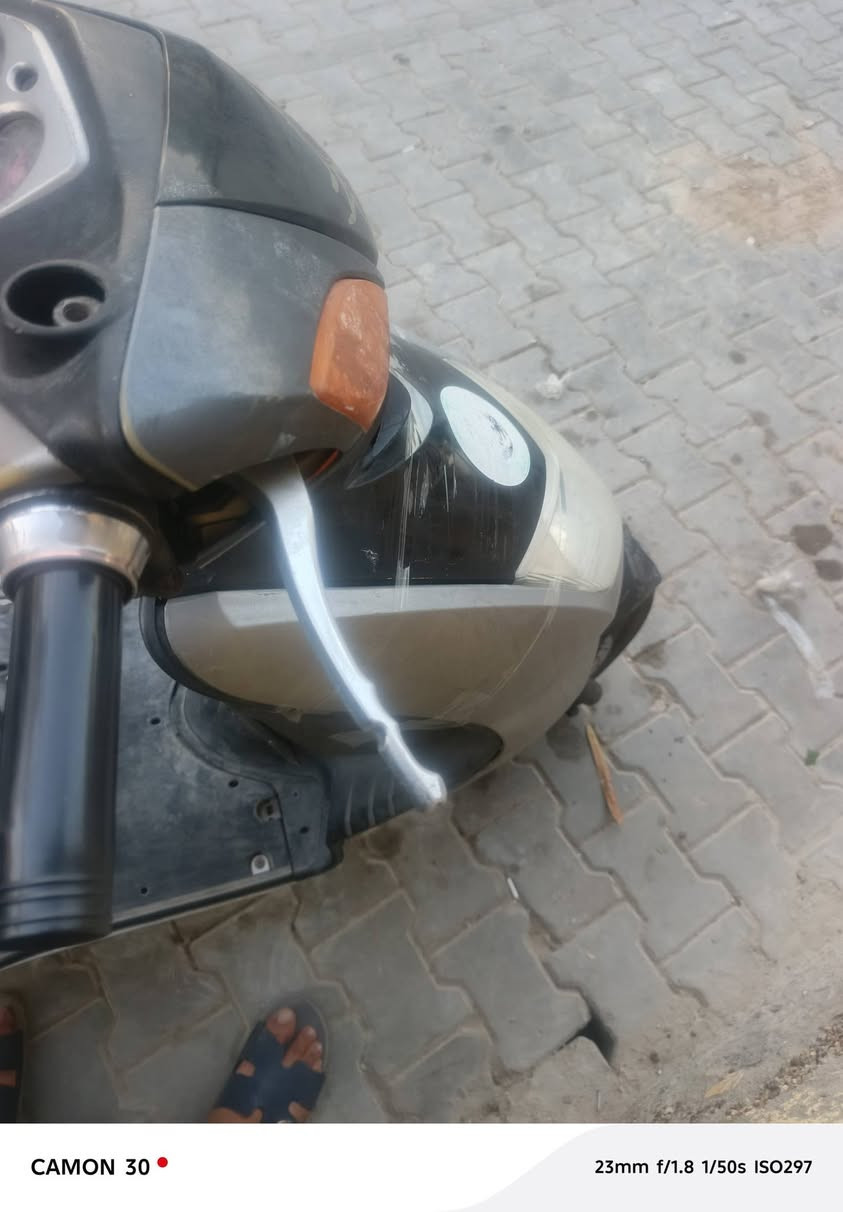 سلام عليكم سكنس نثيه ١٤٠ دراجه نكره سلف وهندر لايت اشاير لايت عالي ناصي شلعه اتخبل مكينه مامفتوحه صار سنه عندي دراجه خير من الله بيه تقص بس اكلج خلفي بي صوت خفيف فقط وكفرته شويه ريرادله ترتيب السعر قفل ٢٥٠ قفل مكاني كاضميه


**إذا كنت صاحب هذا الإعلان وتريد حذفه لأي سبب، رجاءا أرسل رسالة إلى الدعم الفني**
