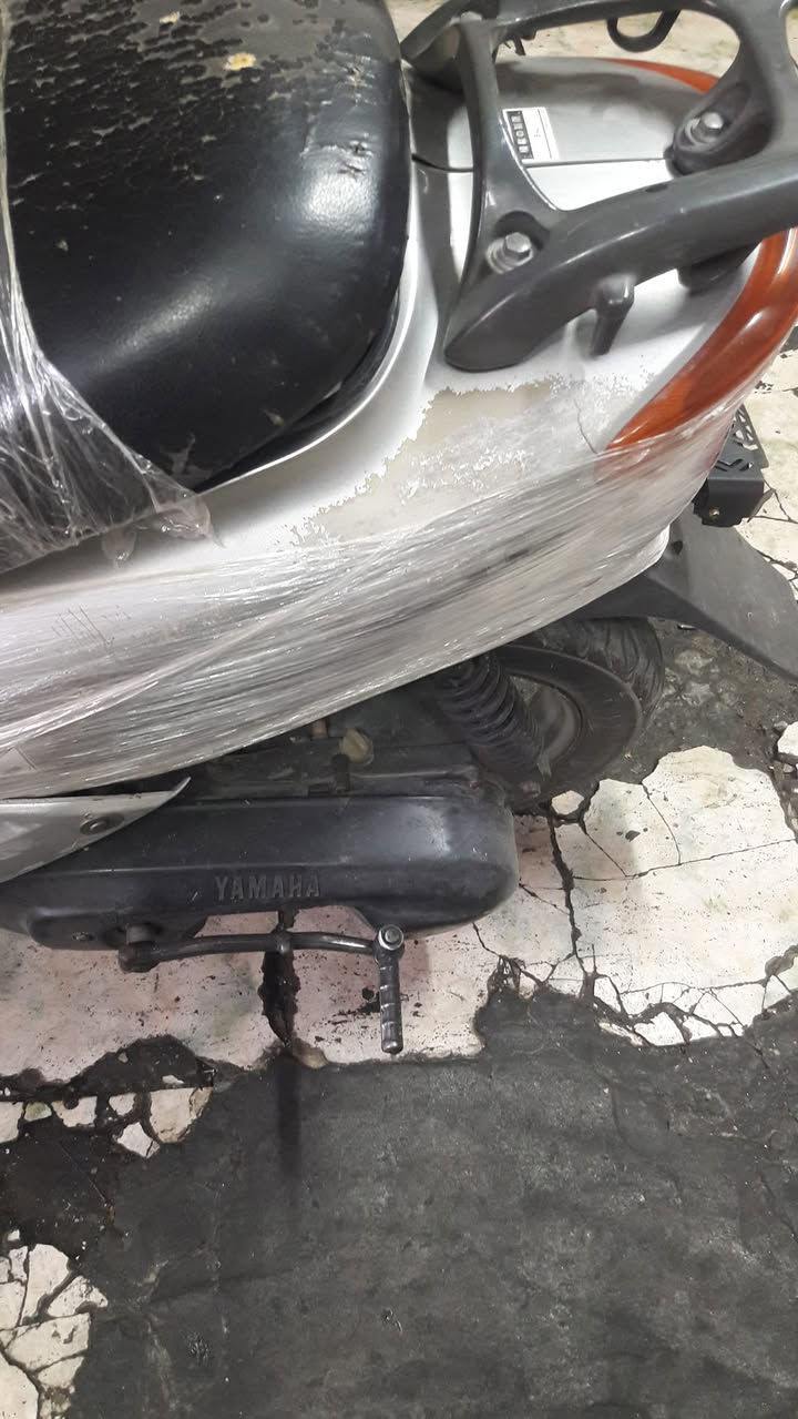 البيع دراجه شيغاله بس بقص باتري خير من الله *********** هاذ رقمي الي يريد يتصل
