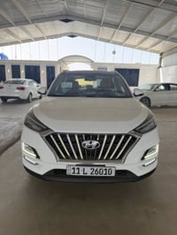 توسان20 خليجي جديده الكاصد   عداد 900كيلو حقيقي بعدها زيرو علا وضع شرك...