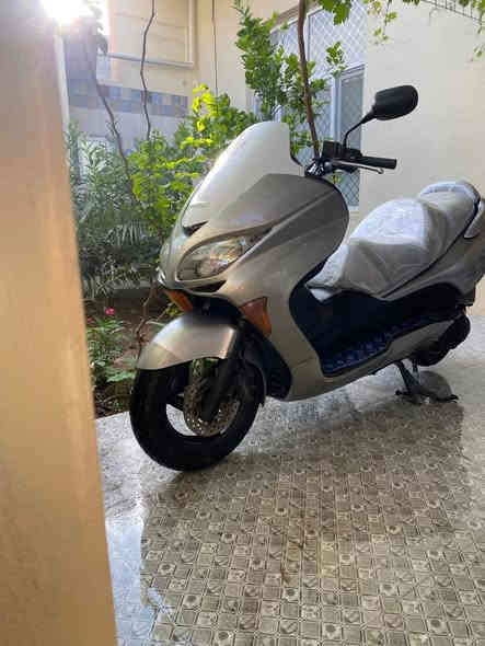 فورزة للبيع 9/0 ‭‬
زوج تاير جديد محرك وكير ممفتوح فيت بمب جديد لايت الماني اصلي باتري جديد العنوان صلاح الدين قضاء بلد للاستفسار  ‭0782 495 6178‬
السعر 900
