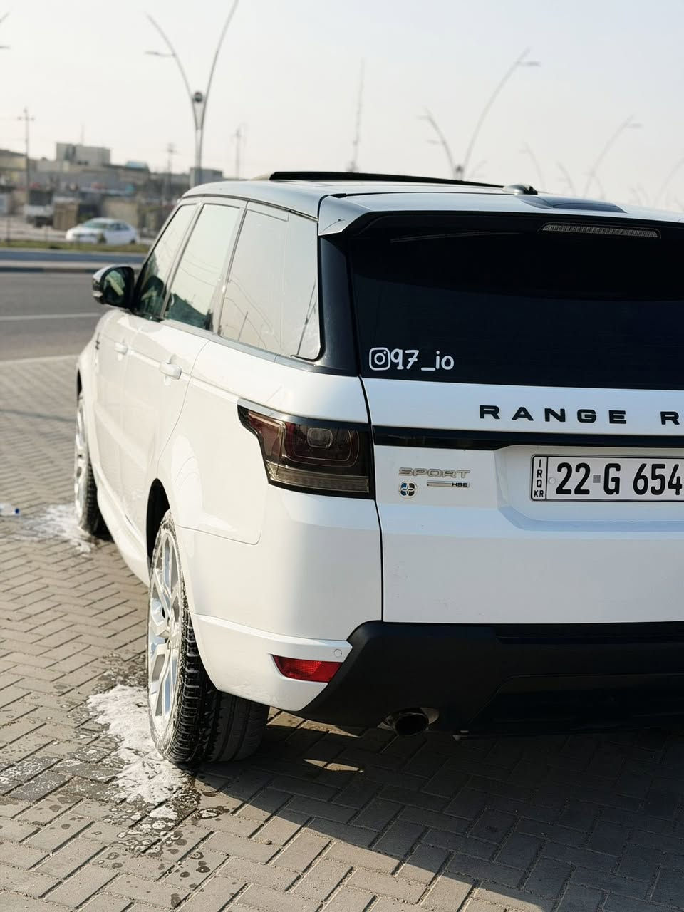Rang rover sport
للبيع أو مراوس حسب القناعه❤️

رانج روفر سبورت HSE
فول مواصفات اعلى فئه 
موديل 2014
محرك 6سلندر بنزين
السياره من انظفهن بموديلها جديدة
خليجي وكالة سردار 
داخل قرميدي وبيجي
بانوراما
ابواب شفط
سستم صوت مرديان 🔈
شفتات ستيرن
رادار
كامره 360 درجه
كشنات تدفئه تبريد
ثلاجة
دوسات كهربائية
صندوك كهربائي شفط
تبريد مركزي قطعتين
وبعد هواي مواصفات فول الفول
رقم اربيل الدولي 

سعرها290 بيها  مجال 
***********
