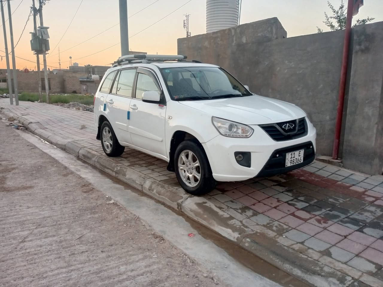 سلام عليكم تيكو موديل ١٣ رقم بغداد بسمي كير محرك تبريد صدر تخم تاير كله مكفول بيها تلكيط خياسات كلش بسيط مكفوله من الظربه والتبديل السعر ٥٥بيها مجال قليل مكانها الصويرة قرب سيطرت الج اتصل وتدلل ***********
