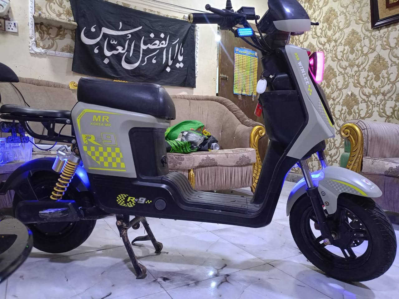 دراجه ار٩اس اقوه دراجه واعلى فئه بل ار٩مديل٢٠٢٦كلش نظيفه وسريعه وكامله وما داخله تصليح كلش بطاريات حجم ٣٢كلهن جدد سعر٤٤٠بصره نواب ظباط مقابل مستشفى العسكري ***********
