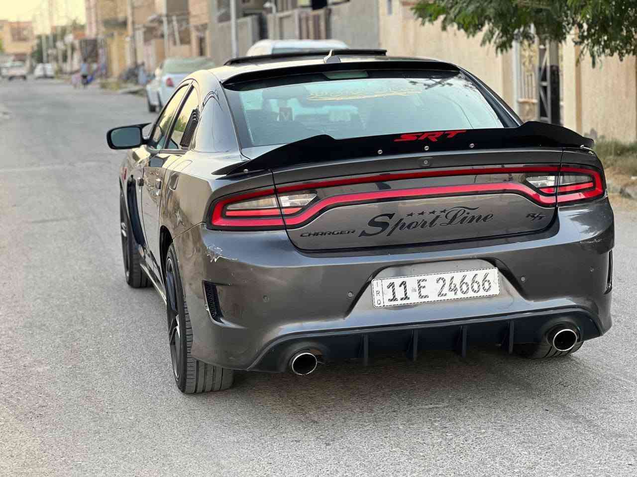 السلام عليكم
جارجر     2017 RT

رقم بغداد دولي تحويل مباشر

تبديل بابين    

رقم مميز

سياره فول مواصفات 

كشنات تدفئه

فتحة سقف

نضام سبورت 

مكينة 5.7

شاشه كبيره 

صوت كزوزات

باقي مواصفات معروفه

سياره جاهزه حداديه وتبريد وكير ومحرك وتخم تاير كله علشرط

دواخل كارتون

سياره حلوه ومال جناي

ناصريه/ قلعة سكر 

سعر 165وبيه مجال 

‭0781 020 4003‬
