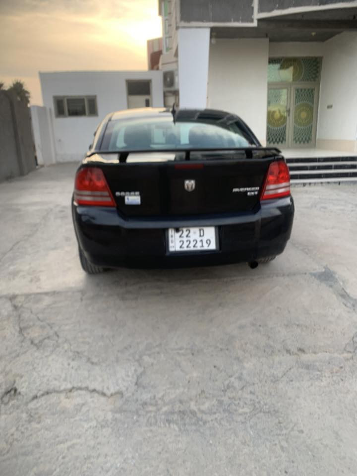 دوج افنجر 2009 مواصفات sxt بيها جراد قماره وصندوق وبنيد القماره والبنيد مغلفات فابلون اصلي 
محرك 6 حجم 2700 سياره جاهزه تخم تاير صدر جديد تبريد ثلج محرك بي بدايه لاستيك ولف رقم اربيل الجديد تحويل مباشر مكاني الانبار /الخالديه *********** السعر 65 وبيها مجال بسيط
