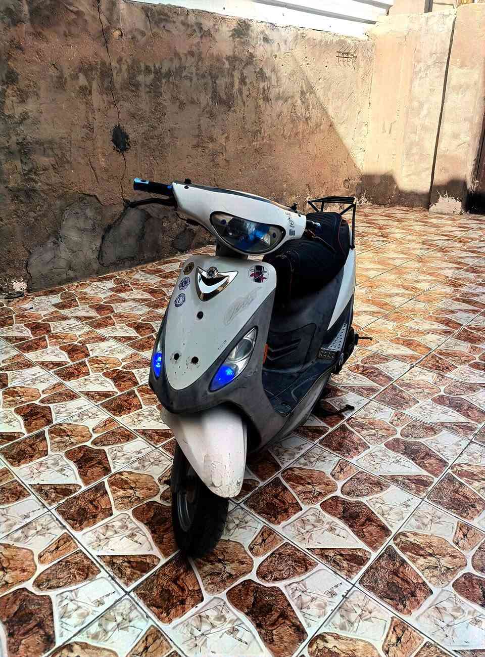 السلام عليكم
ماكس منغولي دراجه حاويه ومكفوله كفاله عامه ختم واحد كله 
دراجه نضافه كدامكم ماكو داعي اسولف نضيفه حيل واي شي مناقصه سلف هندى كهربائيات كله شغاله نهضه معدل 
دراجه تخبل وحلوه مكاني ديوانيه سعره ٥٥٠  نهايته محرك بلادي مامفتوح


**إذا كنت صاحب هذا الإعلان وتريد حذفه لأي سبب، رجاءا أرسل رسالة إلى الدعم الفني**