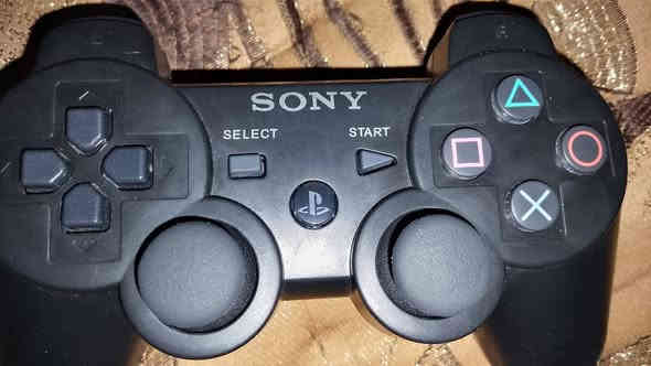 سوني 3
مراوس ب اكس بوكس 360
او بيع 
2جوستك-
كيبل HDMI -
كيبل شحن جوستكات-
كيبل تشغيل -
كيبل AV -
السعر خاص او واتساب 
***********
