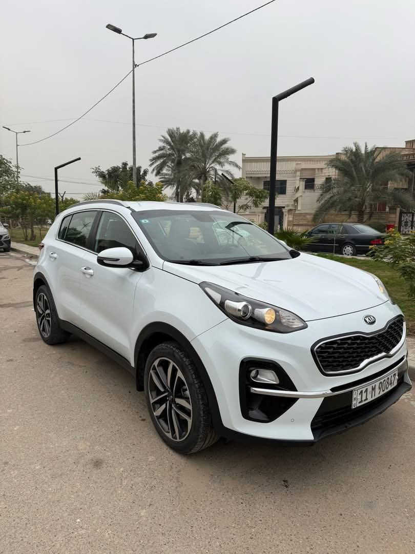 سبورتج 2020

خليجي مكفوله من الصبغ و الحادث و التبديل 

كير محرك كله مكفول

ماشيه 46 الف على أيدي السياره 

ضمان الدوليه العراقيه 

محرك 2000 دوش 

تبريد قطعتين 

داخل حمصي 

حساس امامي خلفي 

شاشة كامره

تحكمات 

زنون 

كشافات نهاري 

اشاير بالمري 

مري شفط 

السعر 205 و بيه مجال 

مكاني بغداد شارع 14 رمضان قرب مرور الطوبجي 

***********
