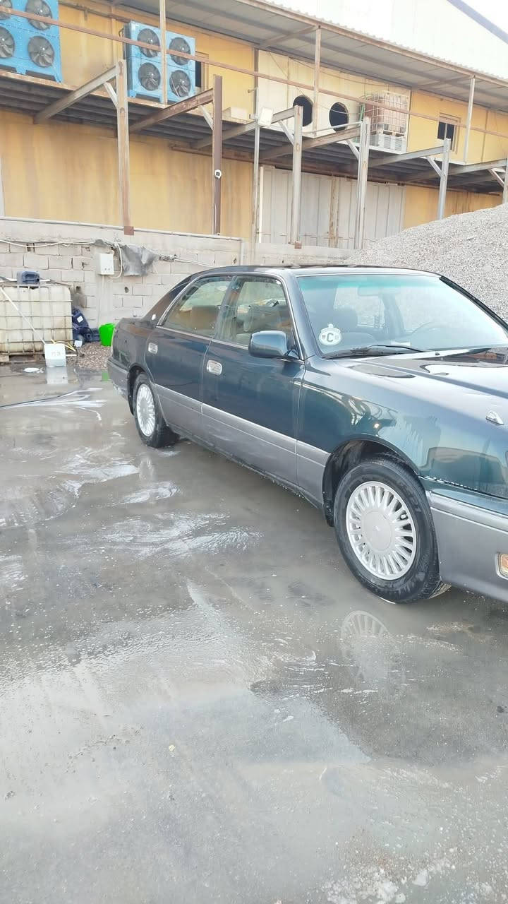 السلام عليكم سياره راس الثور كير ومكينه جدد رقم السياره انبار بسمي رايدها ب85
*********** مكاني البصره
