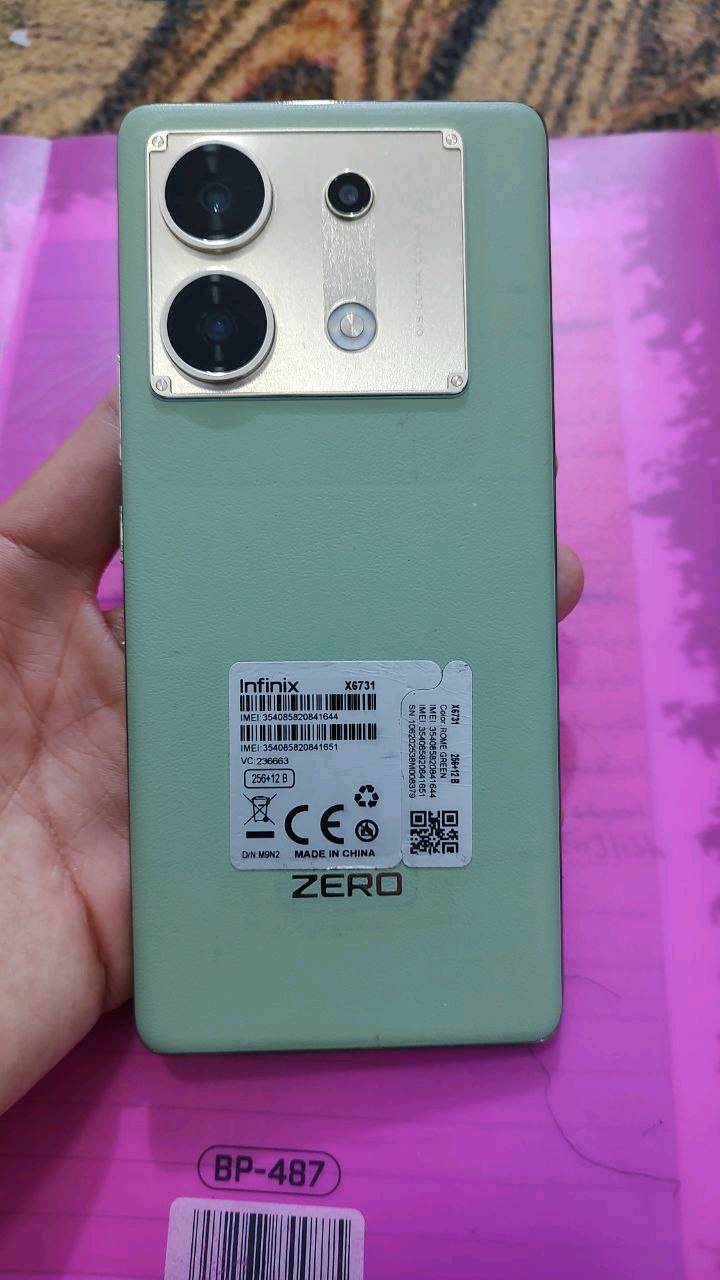السلام عليكم infinix zero 30 5G الجهاز كامل ملحقات مبدل شاشة وكالة شرط وكالة ب 130 الجهاز سلاسة فول بطارية 5000 شحن سريع 68W المعالج مدياتك دايمن ستي 8020كامرات فول الفول الخلفية 108 الامامية 50 يدعم تصوير 4K 60 اطار بالثانية الجهاز كامل ملحقات كارتونة موجودة الشحن موجود الكفر الاصلي مال الشركة بعدة ما مستعمل السماعة ما مستعملة وبي هاي النقطة الزغيرة ابد ما مأثرة الجهاز يدعم 60 فريم ببجي سلاسة فول سعرة 
سعرة 180 وبي مجال مكاني بغداد الشعلة 
