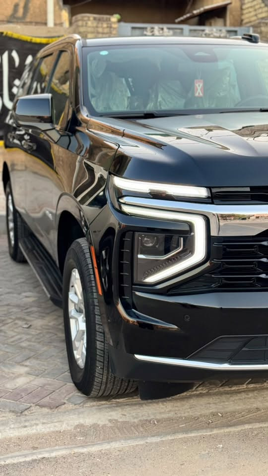 تاهو 2025 ls بغداد بأسمي ب الضمان شركة المنصور معروفة مواصفات ال ls و شادلها علامة ضوئية اصلية ورقمها حلو والسياره نضيفة جدا وبيها تبديلة دهن مجانية السياره جديدة استخدام شخصي رقمي ***********
