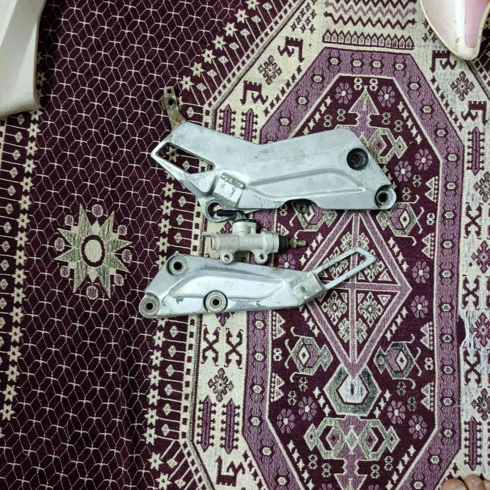 للبيع غراض مال سرفيس
***********
