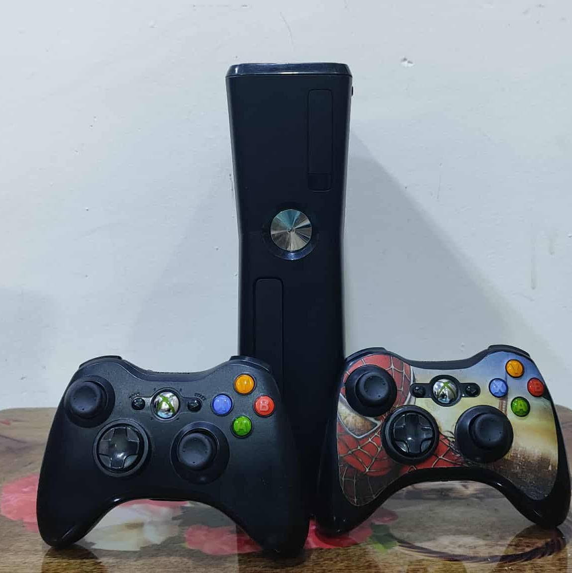 اكس بوكس 360 نظام ارور يحتوي على اكثر ١٤٠ لعبة قويه ويحتوي على جوستك ٢ العاب  دريفرمهكر. بيس.فيفا . كلوفديوتي. تكن .سيارات .ماينكرافت.قناص.مصارعة.واتش دوقز. ريد ديد١ . مجلة كامله العاب سيكا ماريو وغيرها... السعر ١٢٥ بي مجال مكان كركوك ..


**إذا كنت صاحب هذا الإعلان وتريد حذفه لأي سبب، رجاءا أرسل رسالة إلى الدعم الفني**