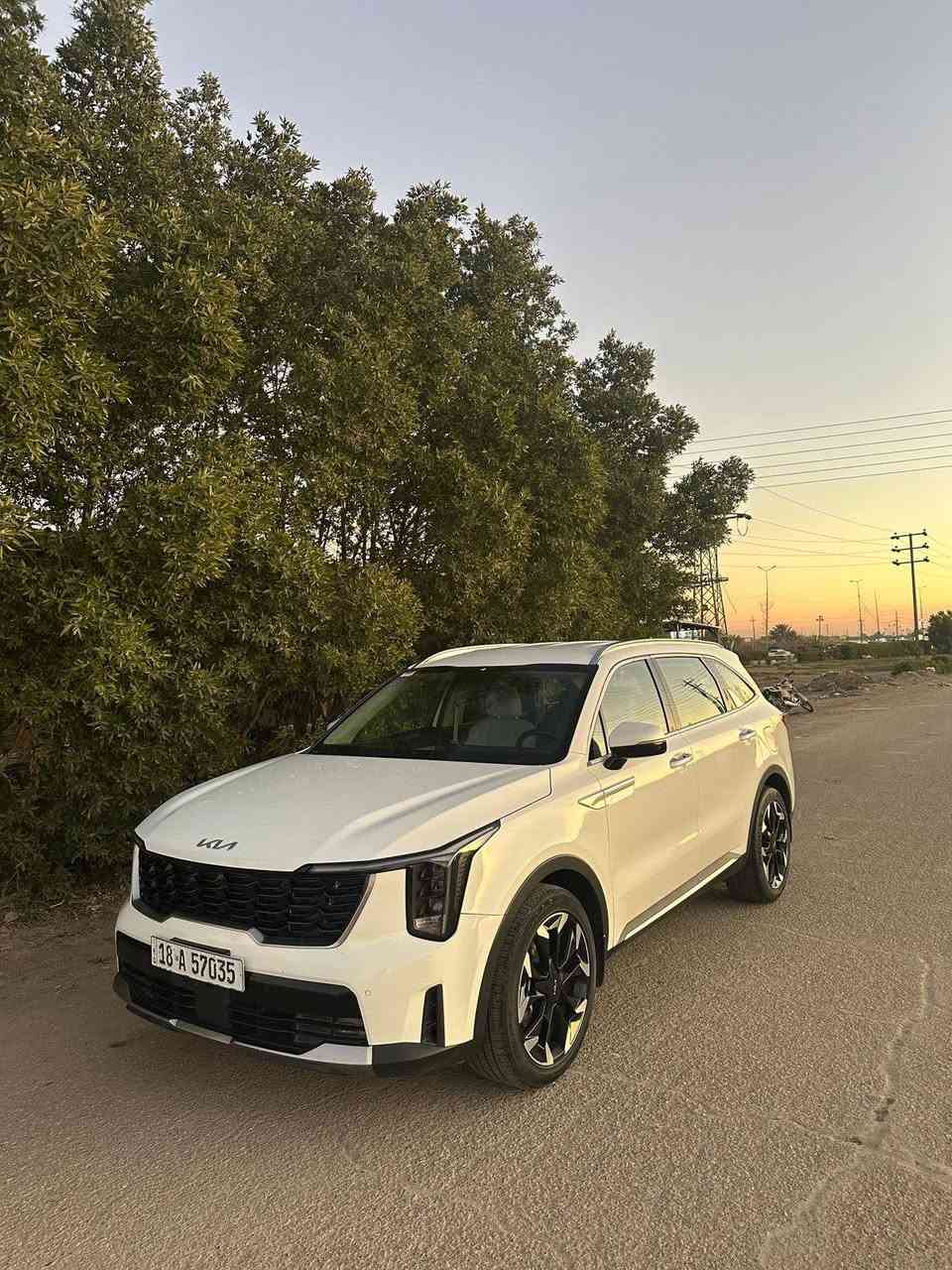 كيا سورنتو 2024 خليجي ضمان الدوليه رقم بابل دولي ماشيه 53 كفاله عامه لاصبغ ولاتبديل ولا بارد ولاشخوط عل وضع الشركه 
محرك 6 سلندر عل وضع الشركه ويل 20 السياره جديده وجاهزه بدون اي نقص او ملاحضات سعره 325 مكاني بابل للاستفسار اكثر اتصال ***********
***********
